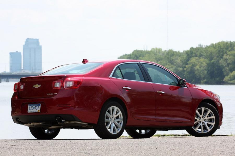  Chevrolet Malibu 2.5 2013 года  (фото 39 из 39)